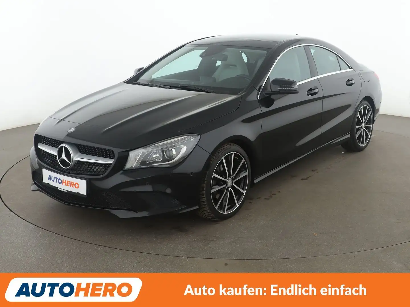 Mercedes-Benz CLA 220 CLA 220 d Urban Aut.*NAVI*XENON*TEMPO* Czarny - 1