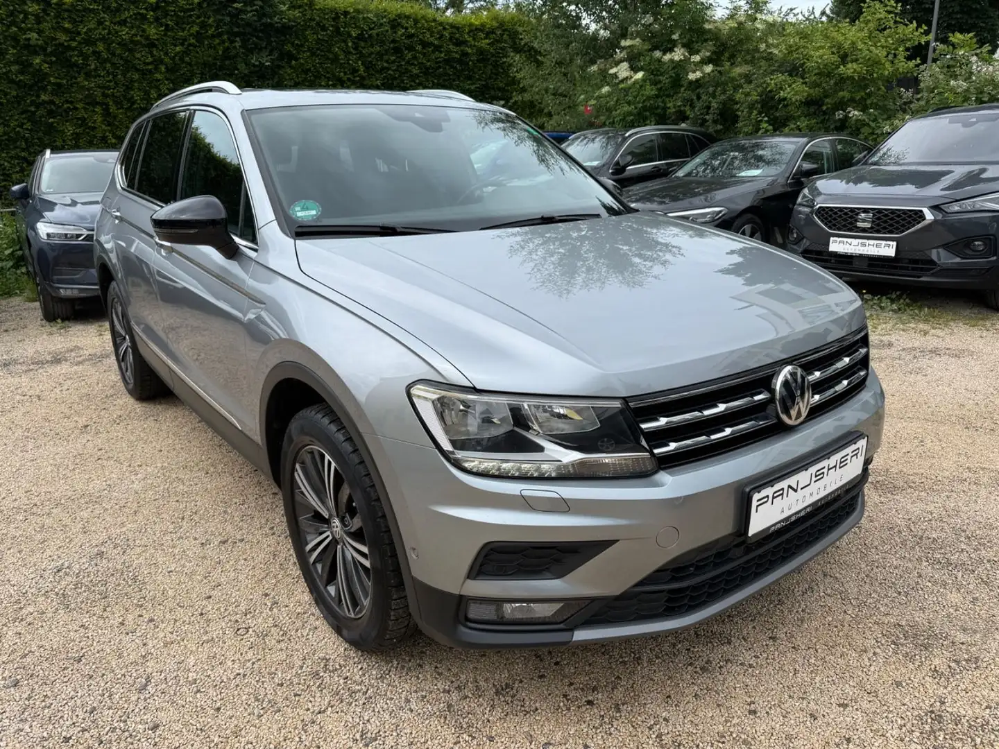 Volkswagen Tiguan Allspace United 4Motion AHK+Panorama-SD Argent - 1