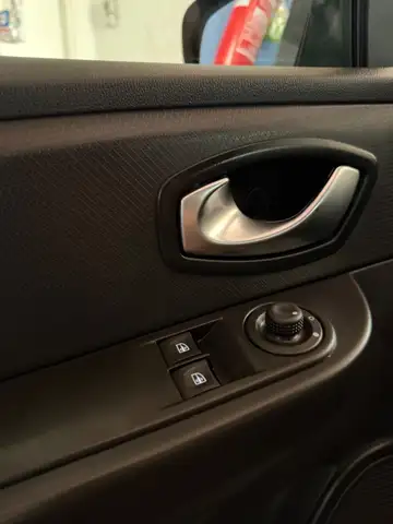 Renault Clio view 10
