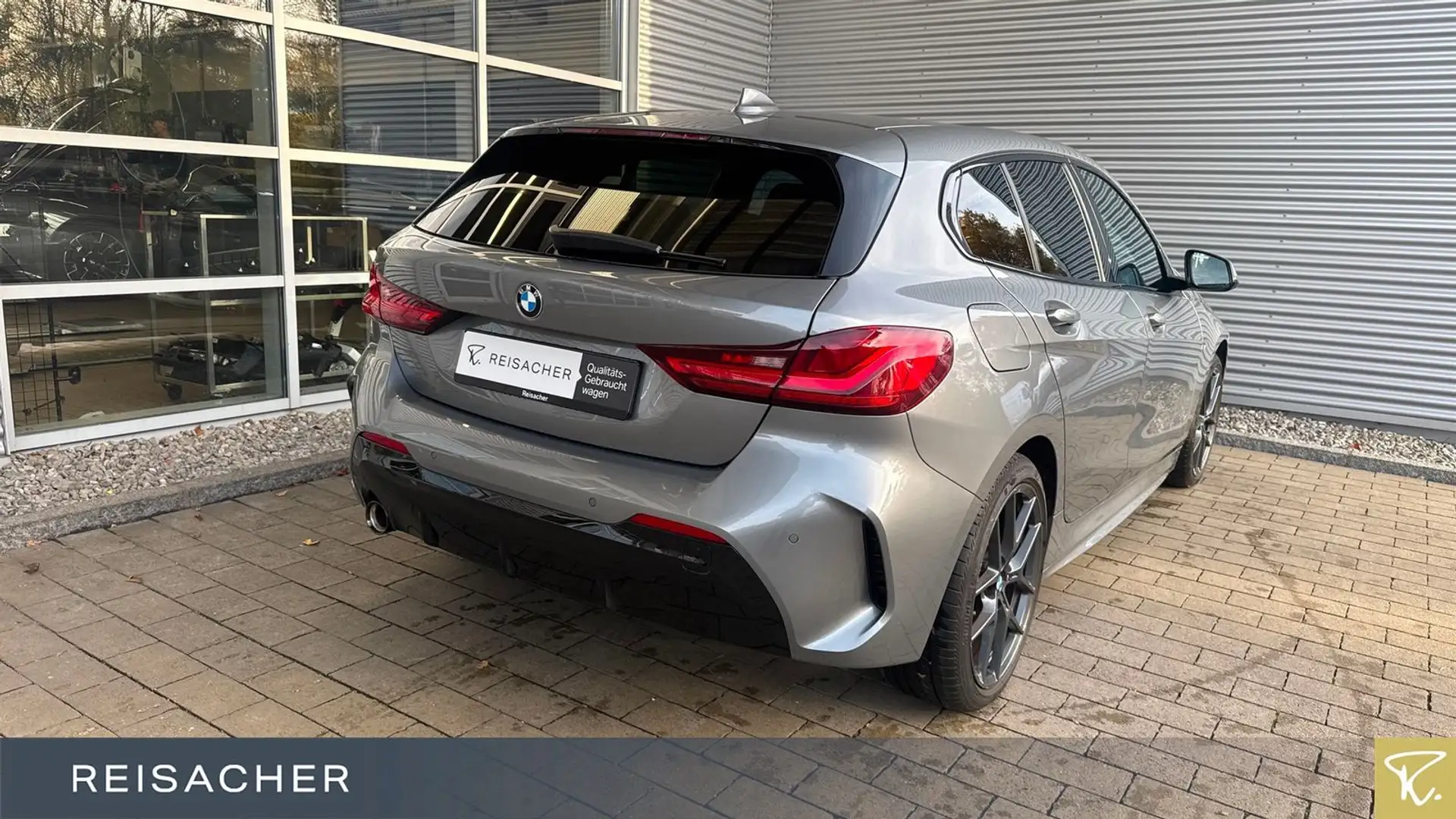 BMW 118 iA M-Sport Navi LED DAB PDC 18"LM Hifi Grau - 2