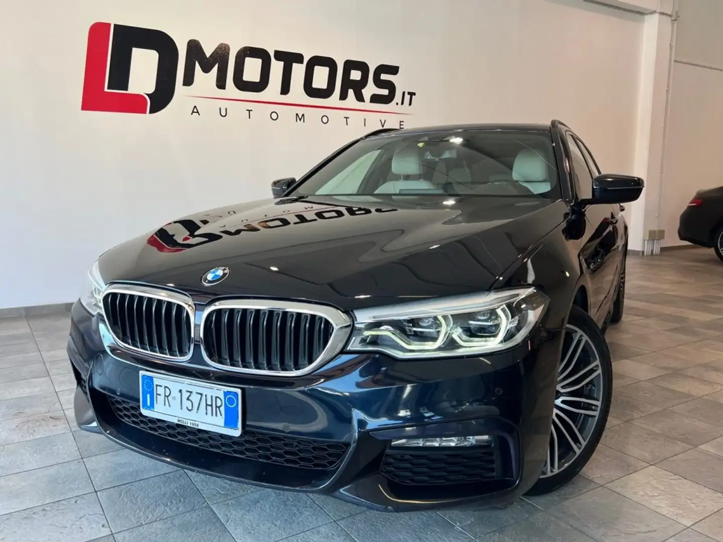 BMW 520 d xDrive Touring Msport M Sport Blu/Azzurro - 2