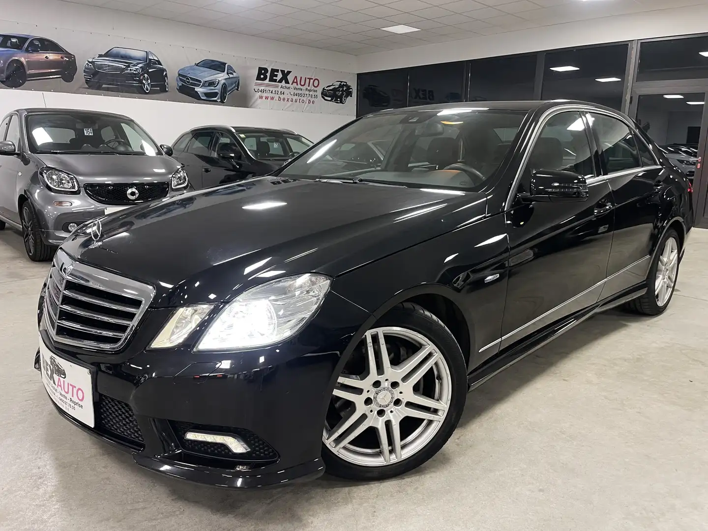 Mercedes-Benz E 200 CDI*1ERPROP*70000KM*PACK AMG*GARANTIE12MOIS*CUIR* Noir - 2