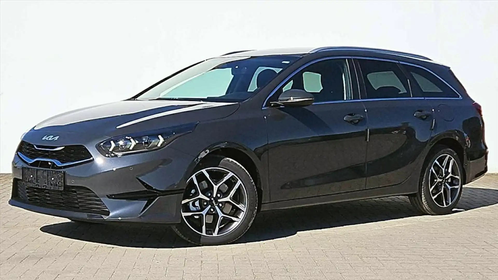 Kia Ceed SW / cee'd SW Ceed III Sportswagon 1,5 T-GDi Autom Top Keyless Gris - 1