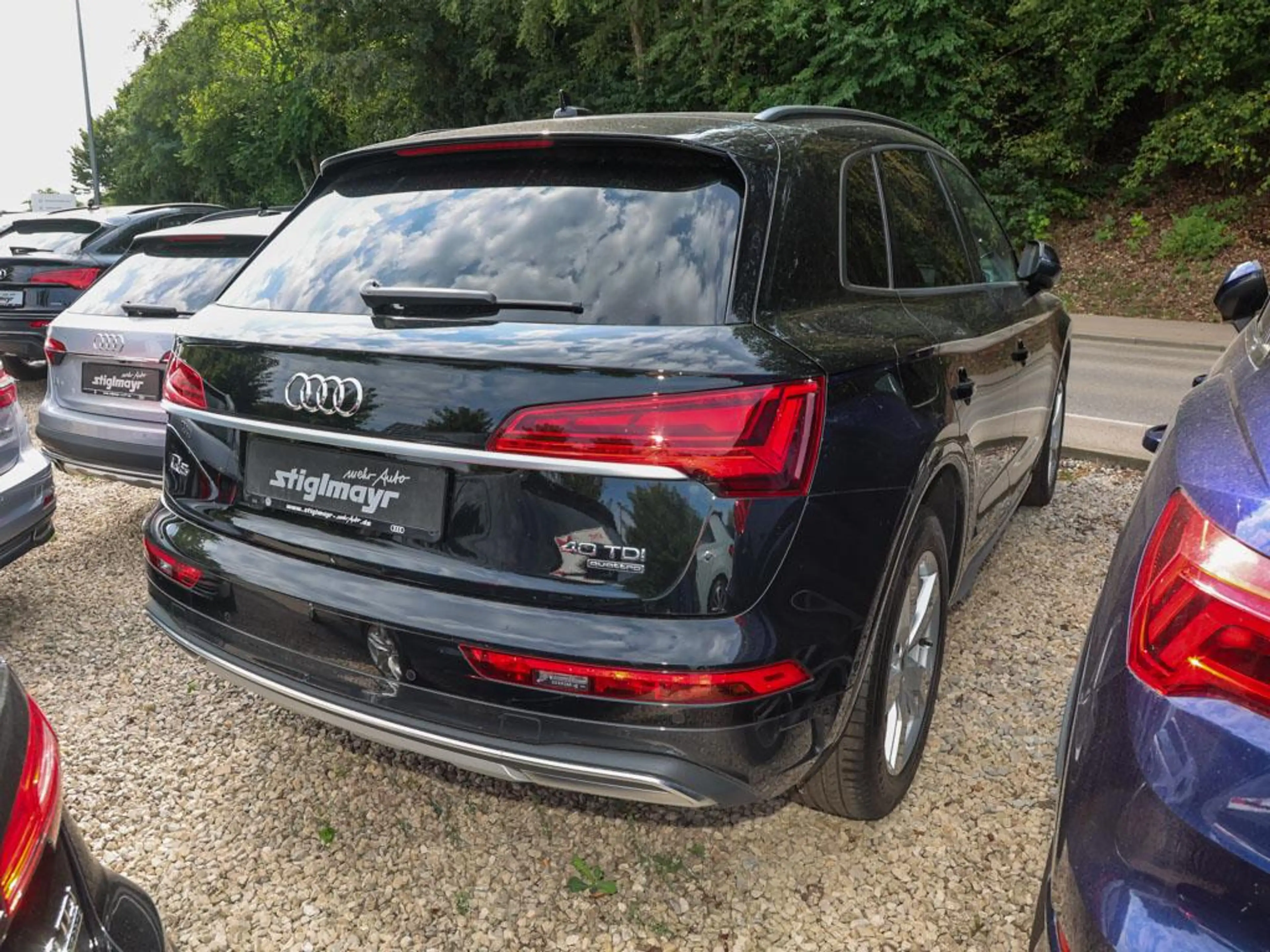 Audi Q5 S-line 40 TDI quattro ACC+LED+LEDER+NAVI+PANO — photo 2