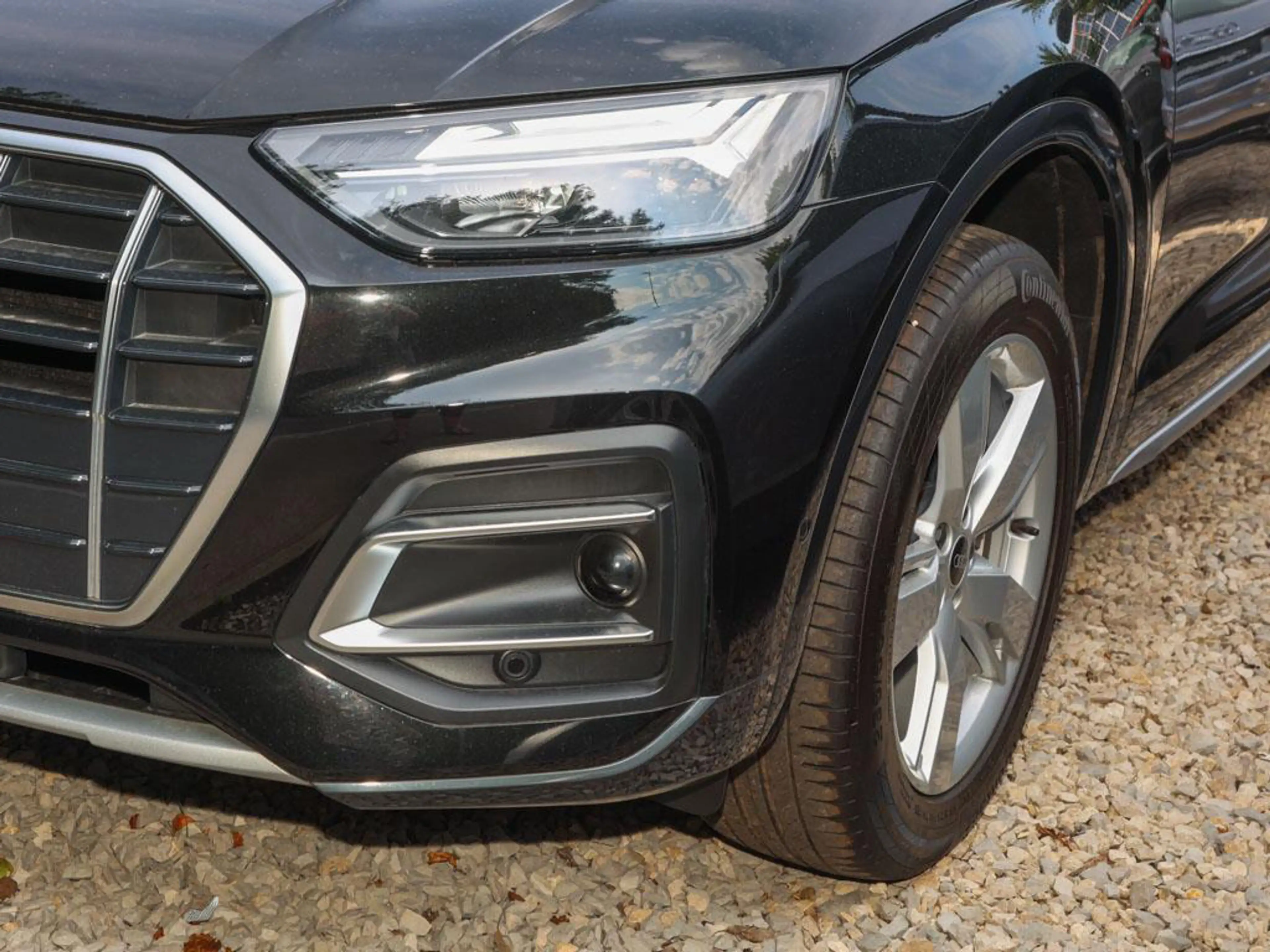 Audi Q5 S-line 40 TDI quattro ACC+LED+LEDER+NAVI+PANO — photo 10