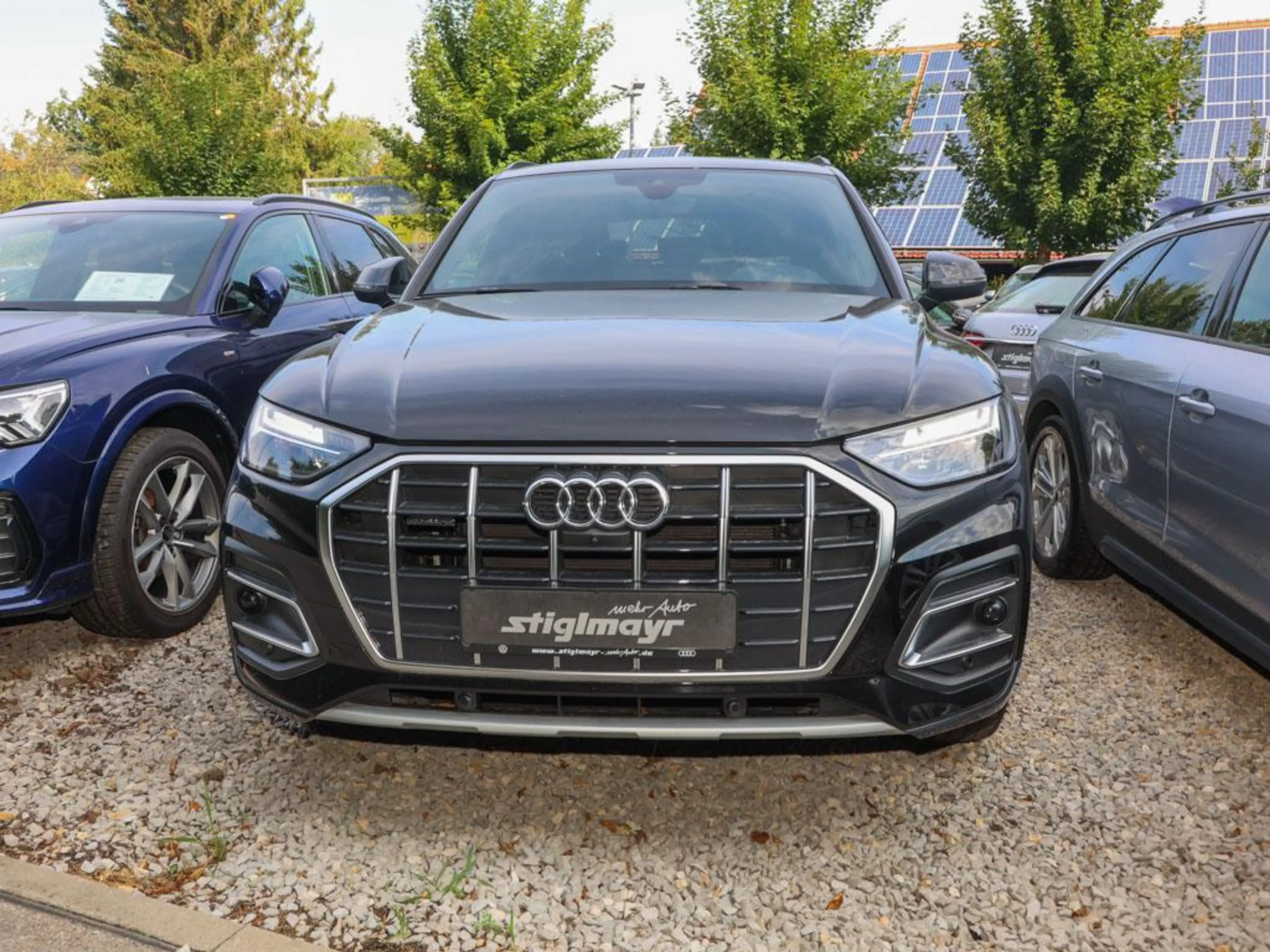 Audi Q5 S-line 40 TDI quattro ACC+LED+LEDER+NAVI+PANO — photo 11