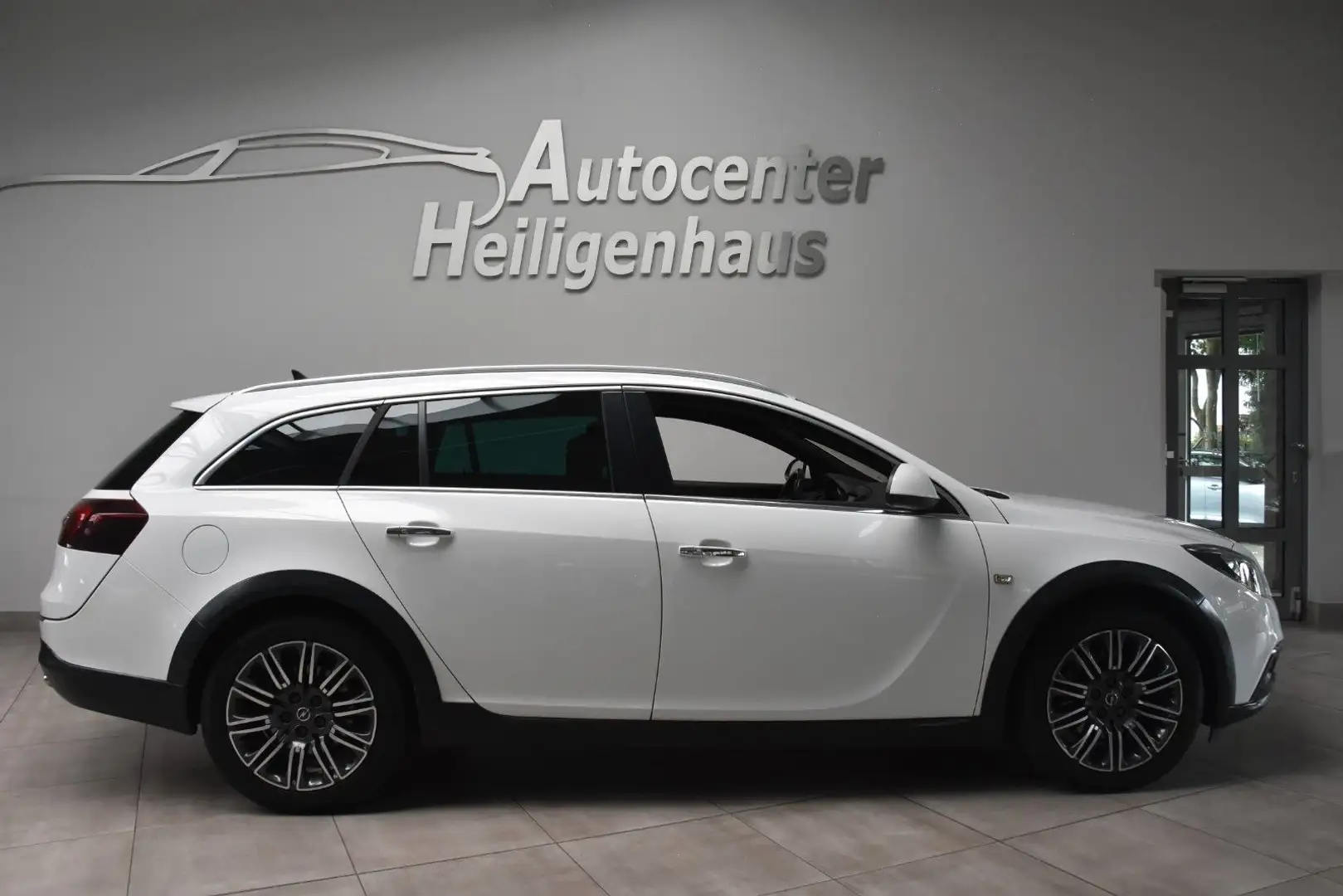 Opel Insignia Insignia A CT 4x4 BiXenon Kamera Leder ACC AHK Blanc - 2