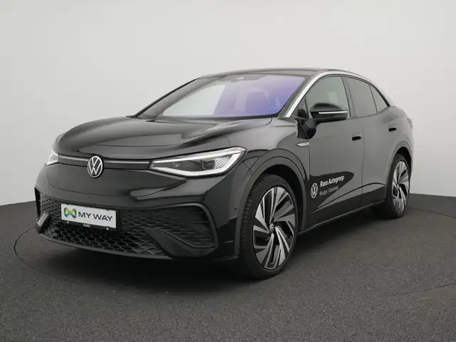 Volkswagen ID.5 77 kWh Pro Performance / Trekhaak / 360° camera / Massagestoelen
