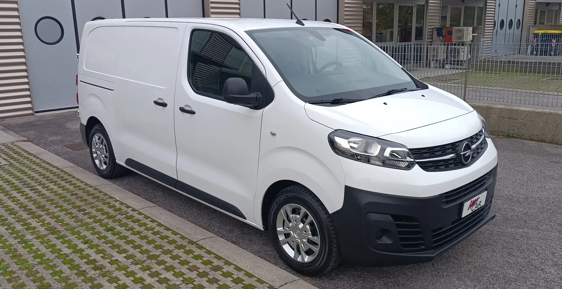 Opel Vivaro 1.5d 120cv L2 H1 Furgone Enjoy 3 Posti Bianco - 1