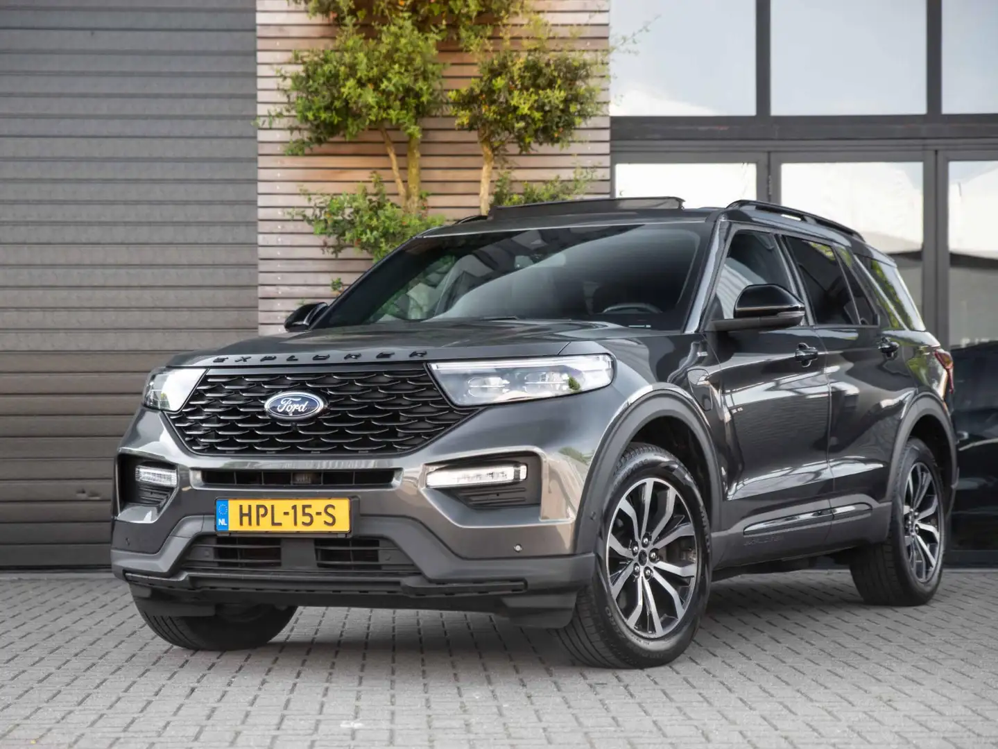 Ford Explorer 3.0 V6 EcoBoost PHEV ST-Line 7Pers Pano ACC B&O Gris - 1