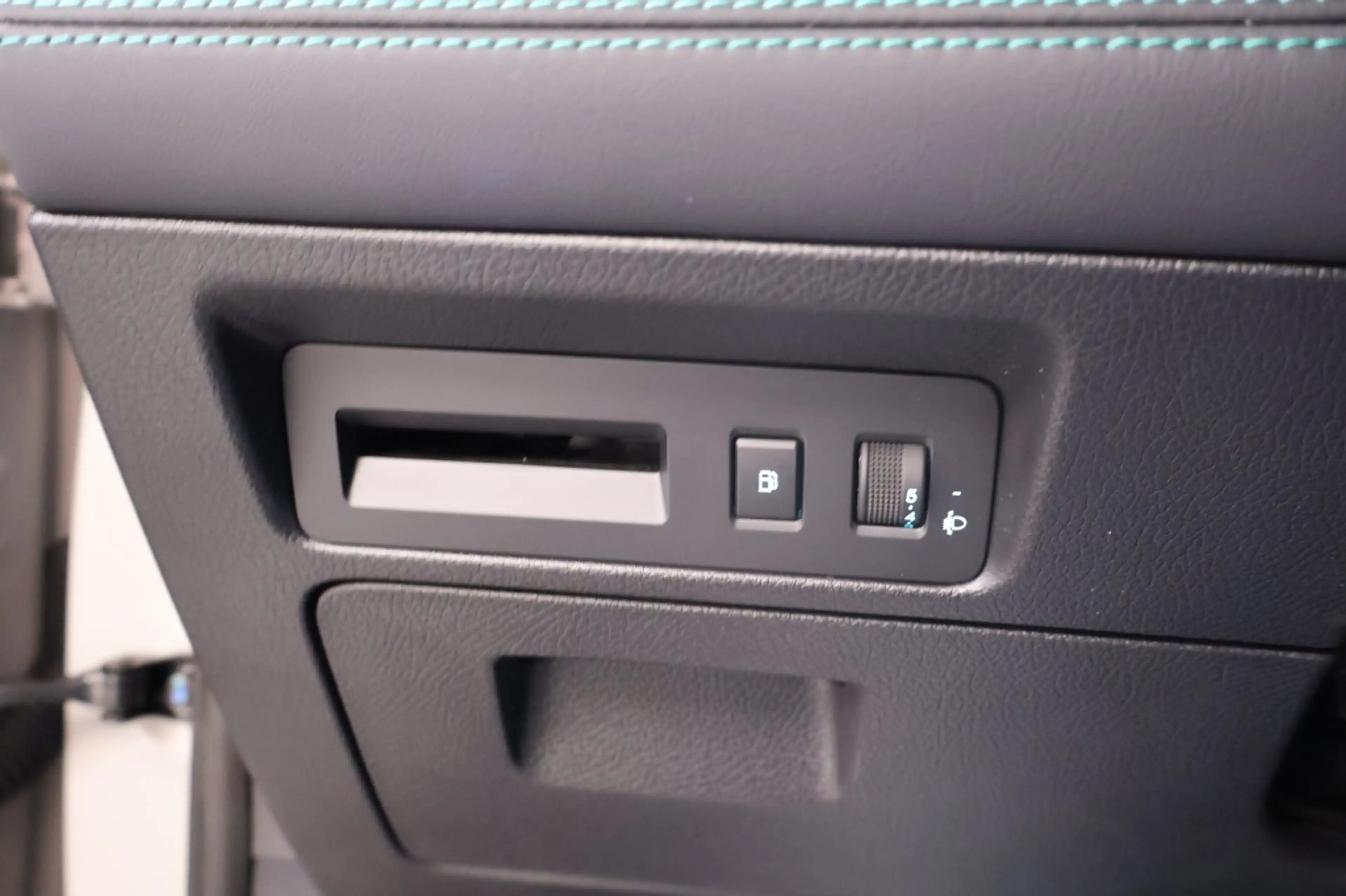 BYD Seal U 1.5 DM-i FWD Boost | BYD Specialist in Limburg — photo 13