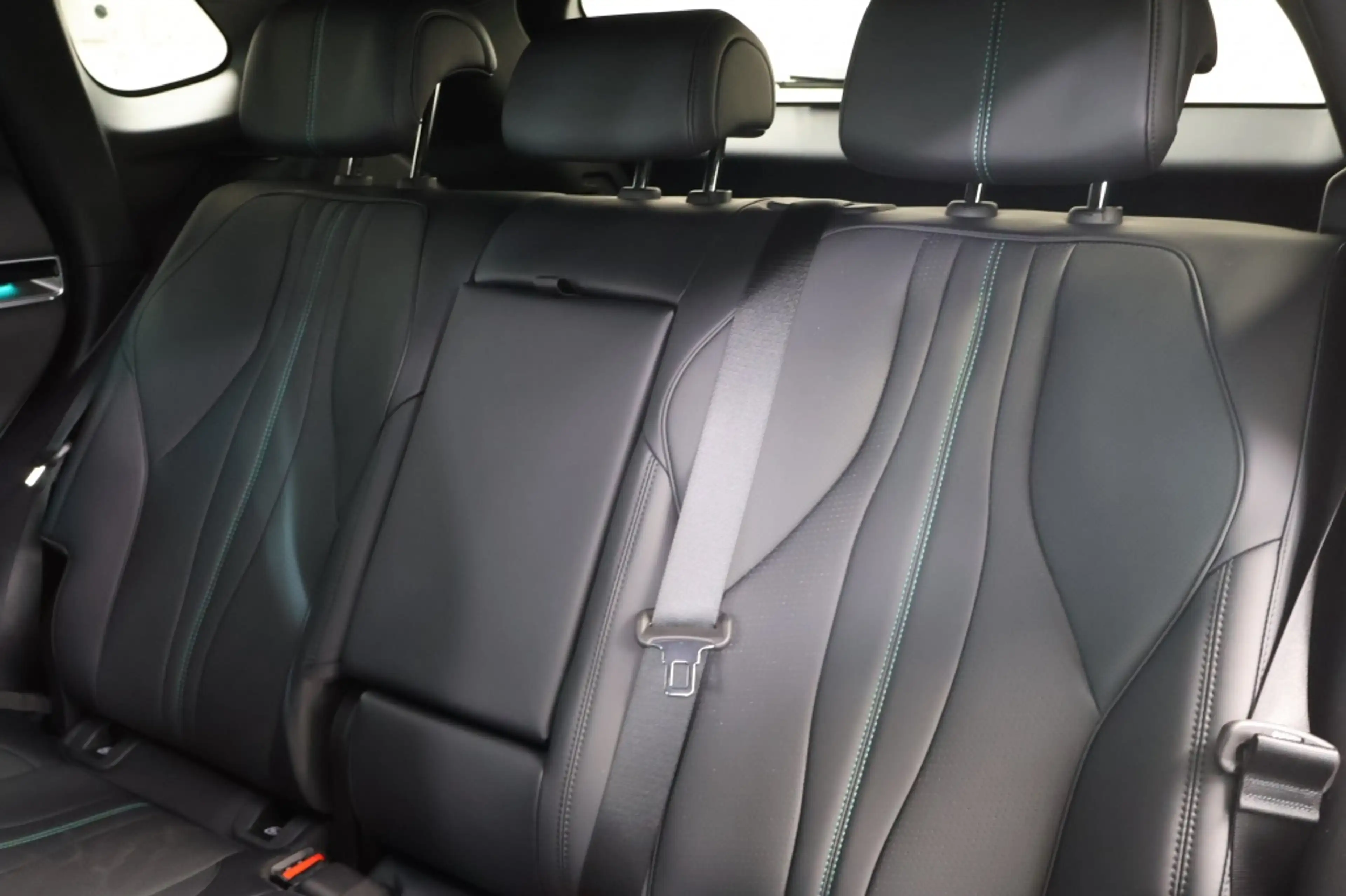 BYD Seal U 1.5 DM-i FWD Boost | BYD Specialist in Limburg — photo 11