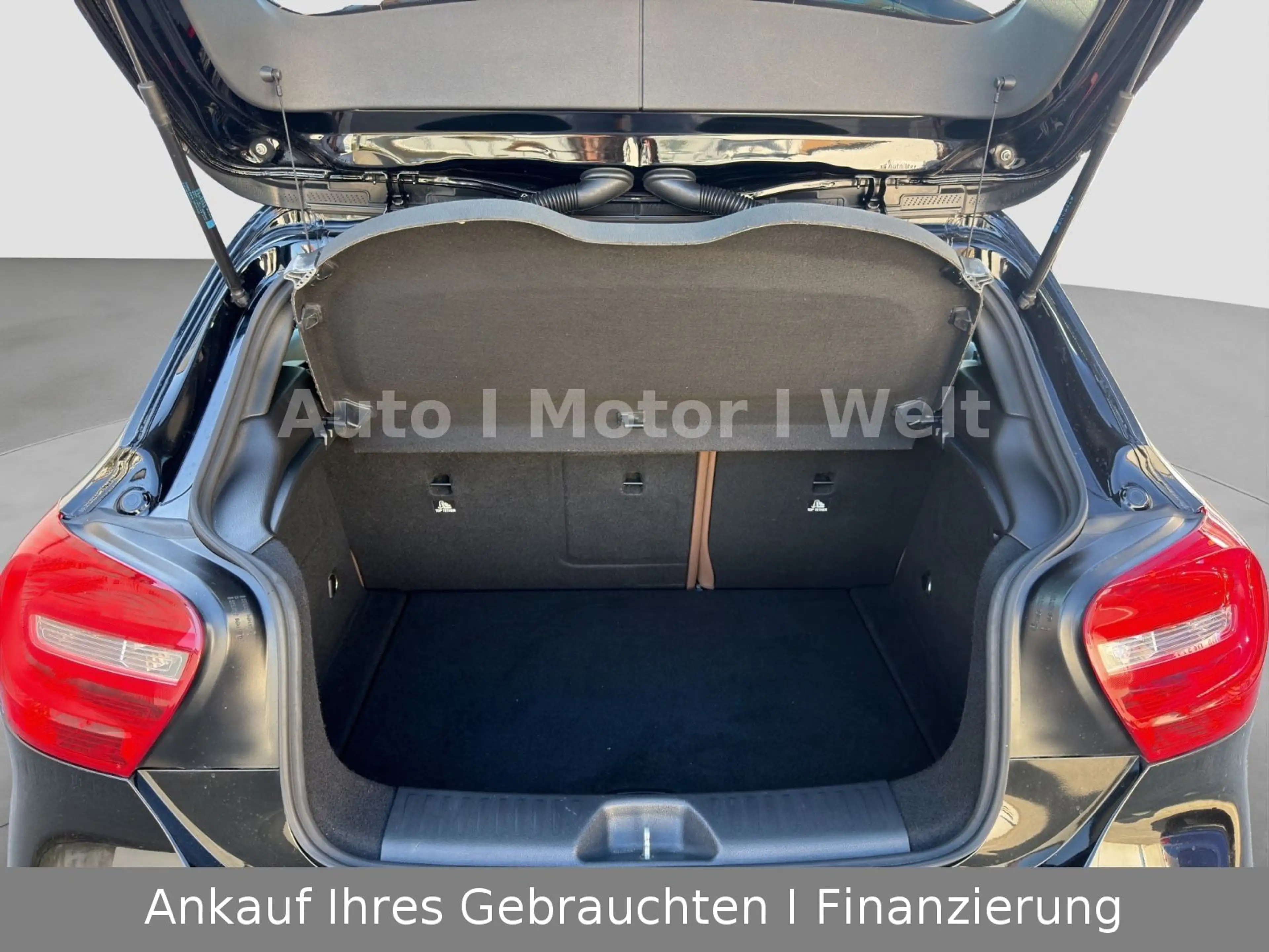 Mercedes-Benz A 180 A A 180 BlueEfficiency LEDER/NAV/SHZ/KLIMA — photo 15