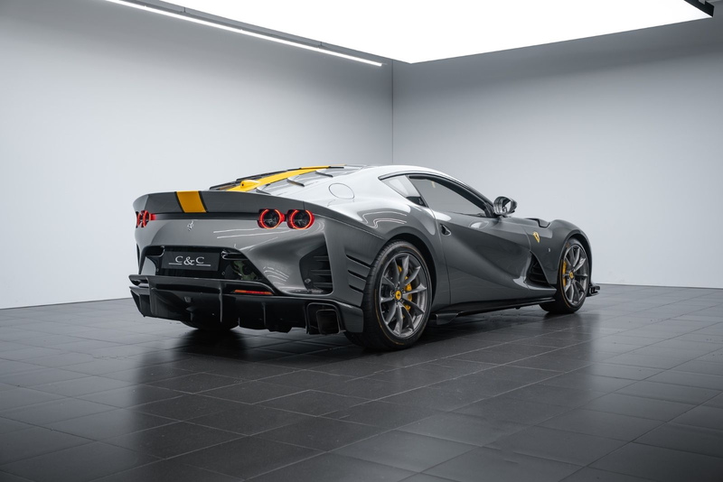 Ferrari 812 Competizione/LIFT/FULL CARBON/LAUNCH SPEC — photo 3