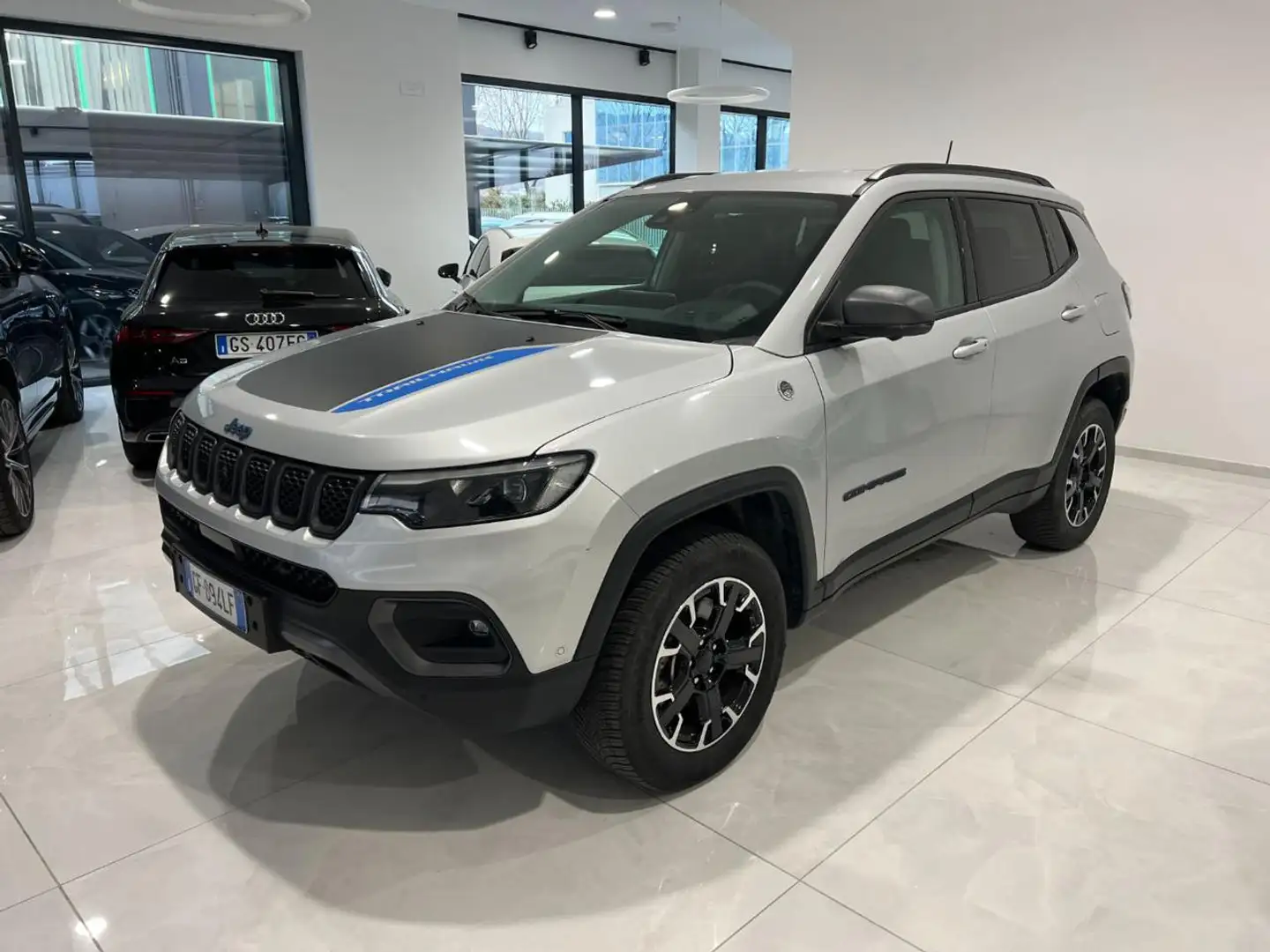 Jeep Compass 1.3 Turbo T4 240 CV PHEV AT6 4xe Trailhawk Gris - 1