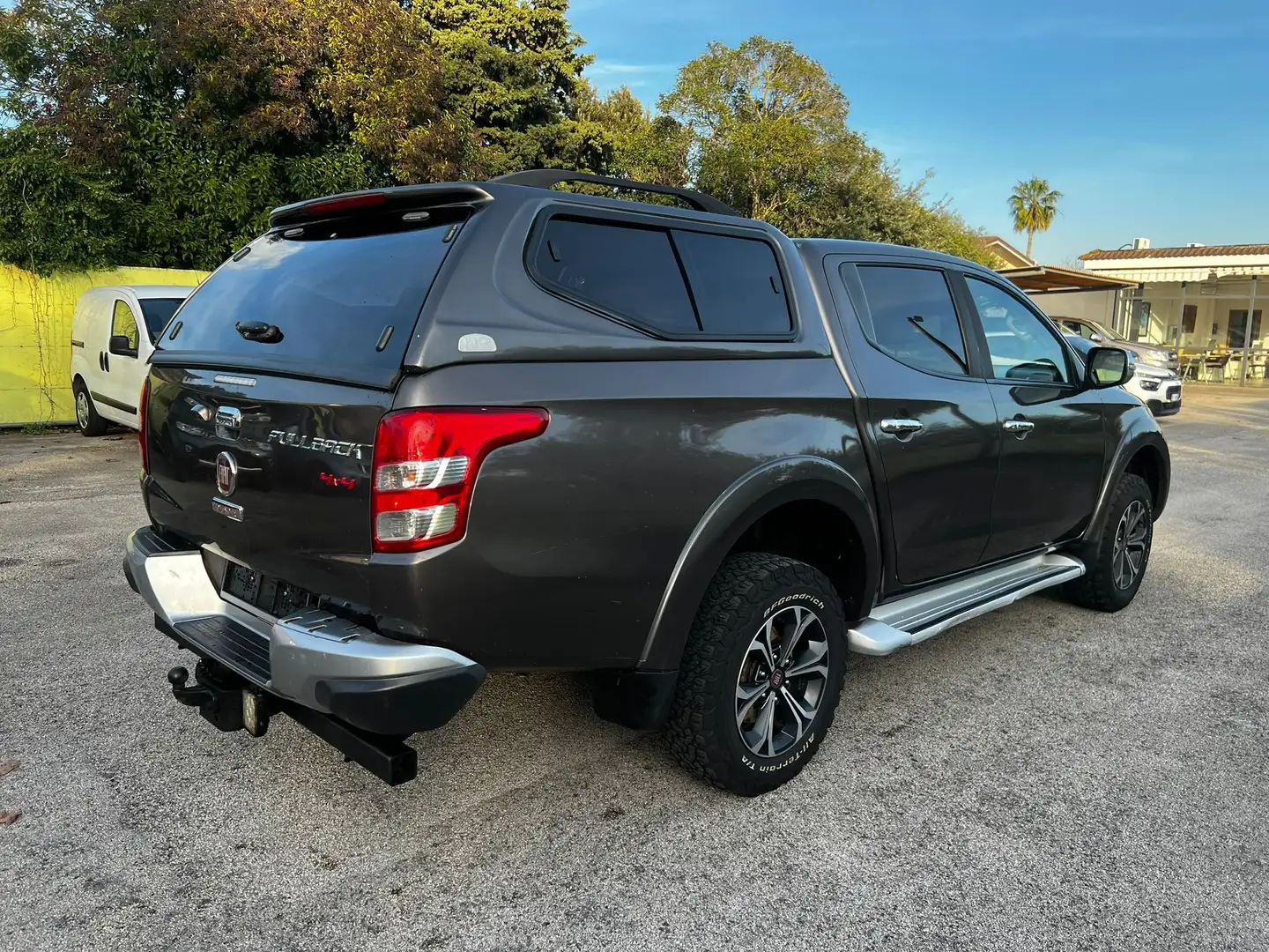 Fiat Fullback Fullback 2.4 doppia cabina LX Cross 4wd s Gris - 2