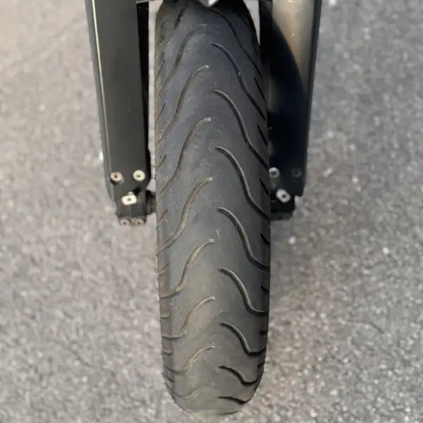 KTM 690 SMC - foto 8