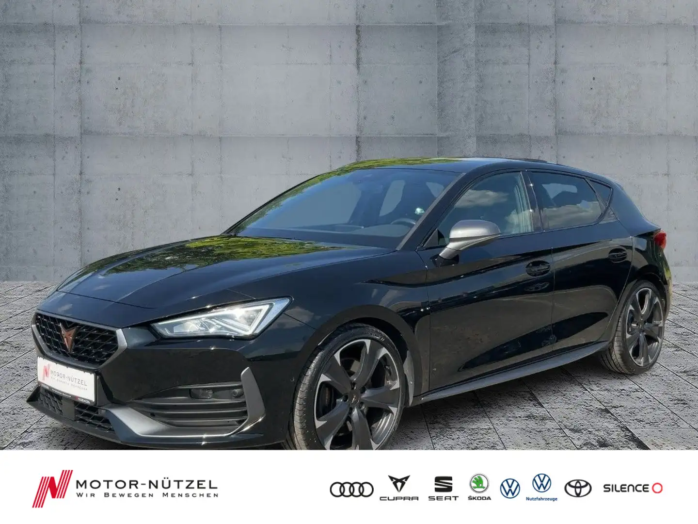 CUPRA Leon VZ 2.0 TSI DSG 4JG+LED+NAV+ACC+DAB+BEATS+19 Schwarz - 1