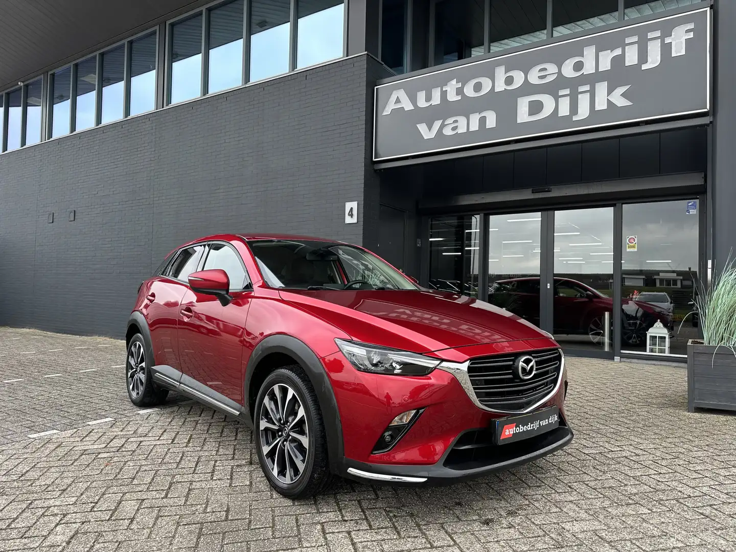 Mazda CX-3 2.0 Autom.GT-M Trekhaak Navi Camera Leer Rood - 1
