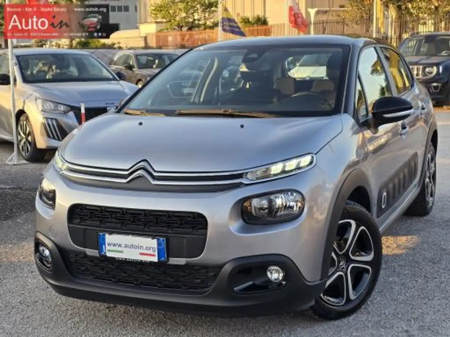 Citroen C3 1.2 GPL Puretech Shine s&s 83cv neopatentati my18 Nero - 1