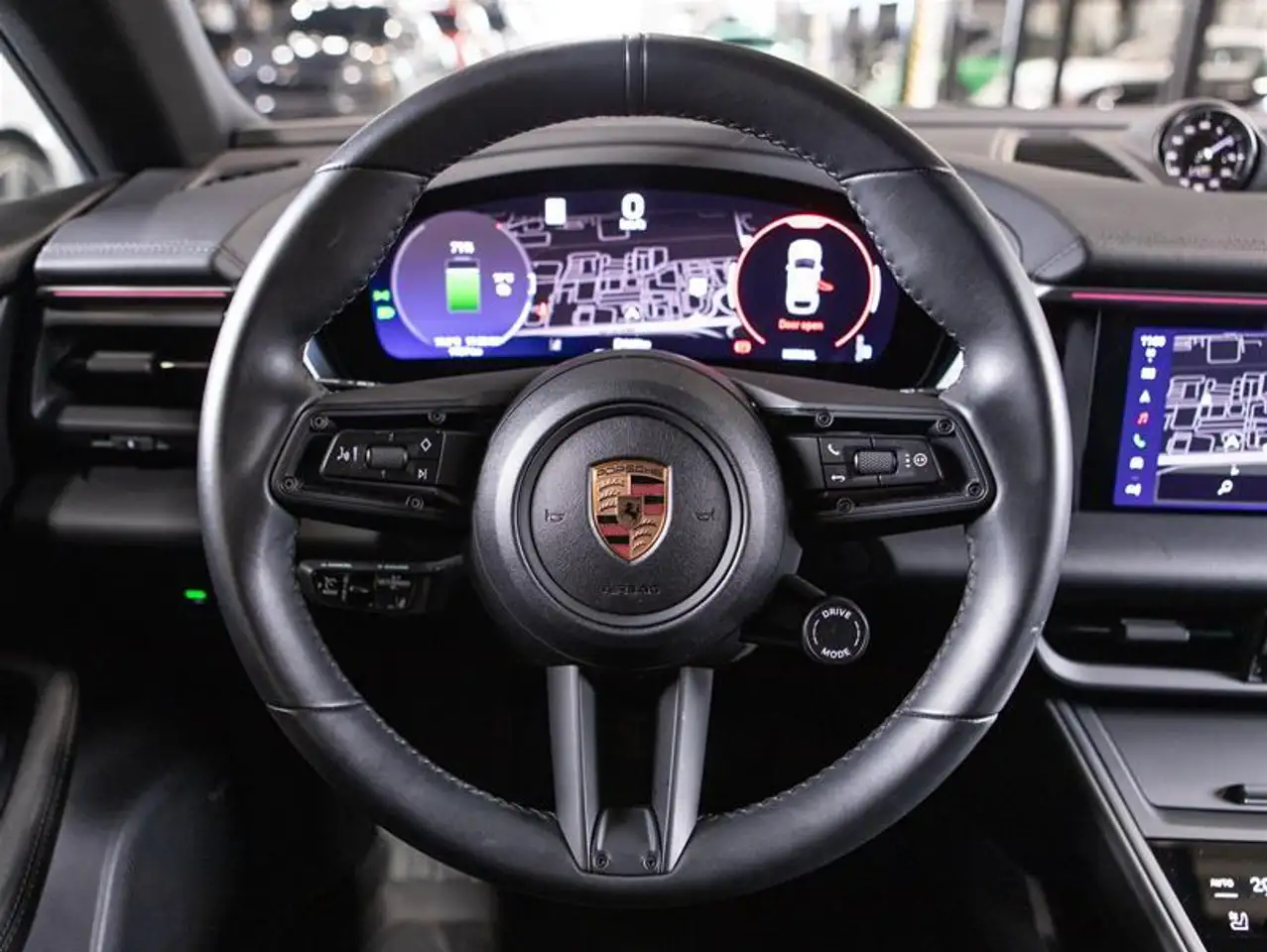 Porsche Macan снимка Porsche Macan