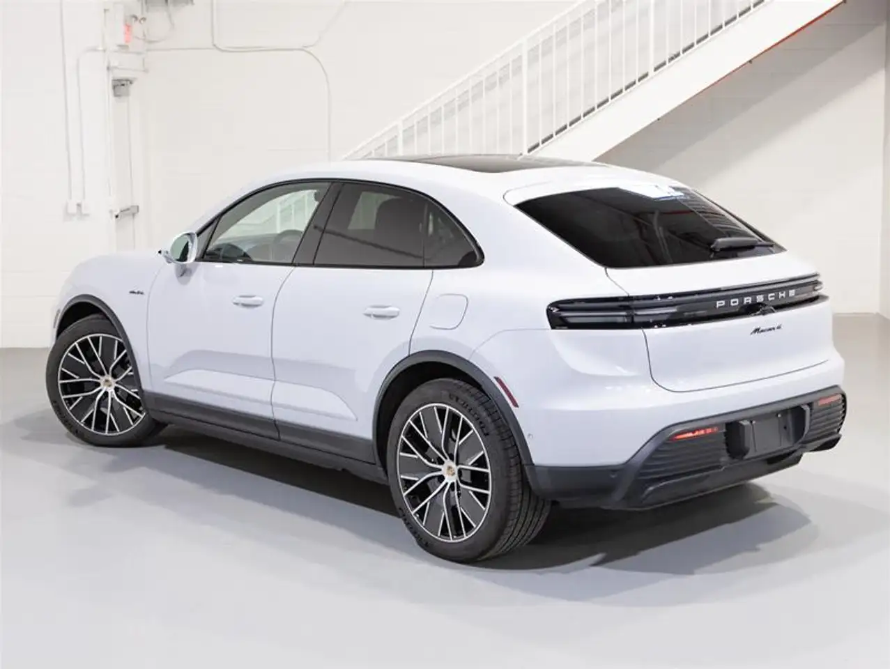 Porsche Macan снимка Porsche Macan
