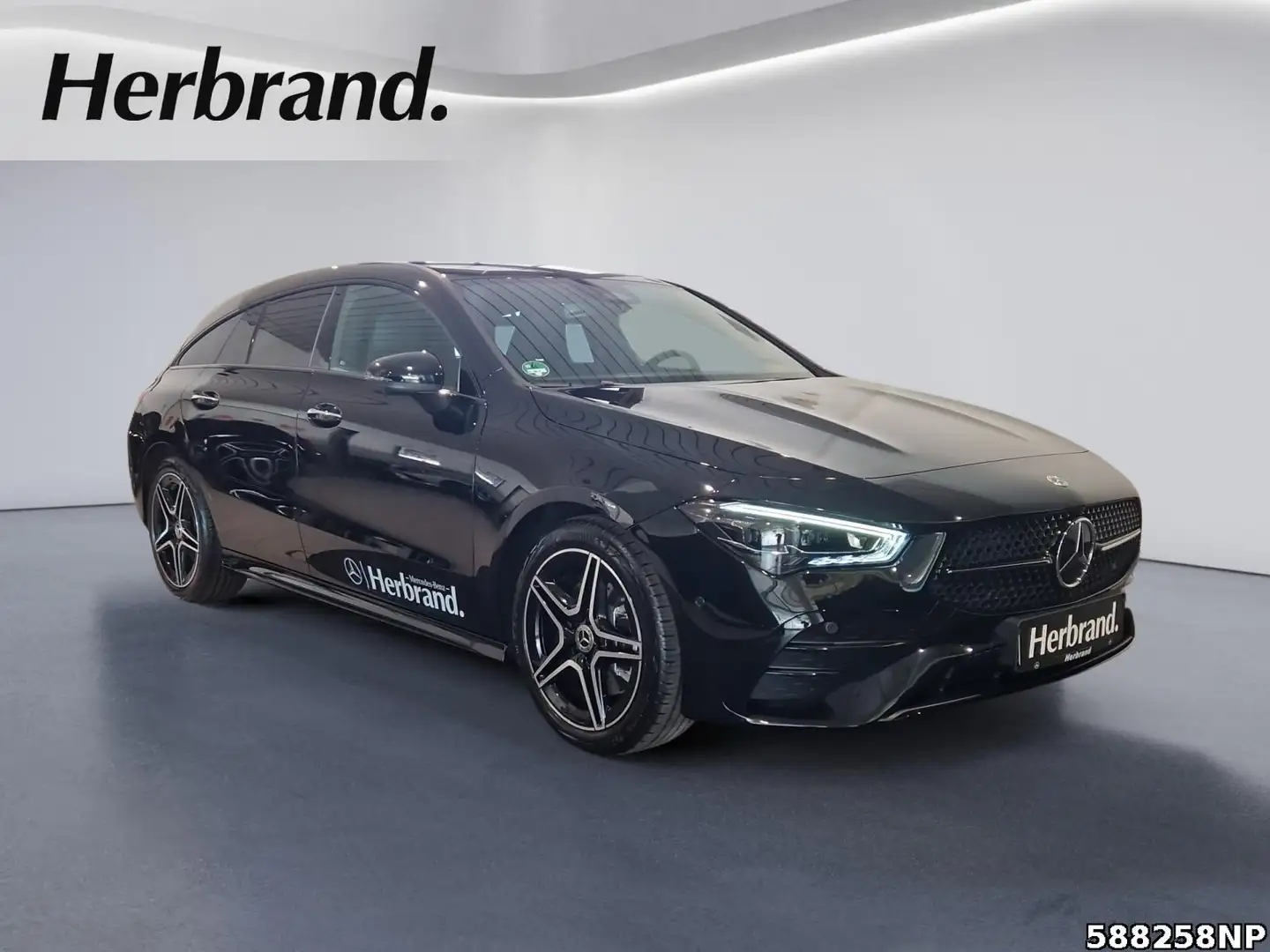 Mercedes-Benz CLA 200 +EDITION+AMG+SHZ+MULTI+ Schwarz - 2