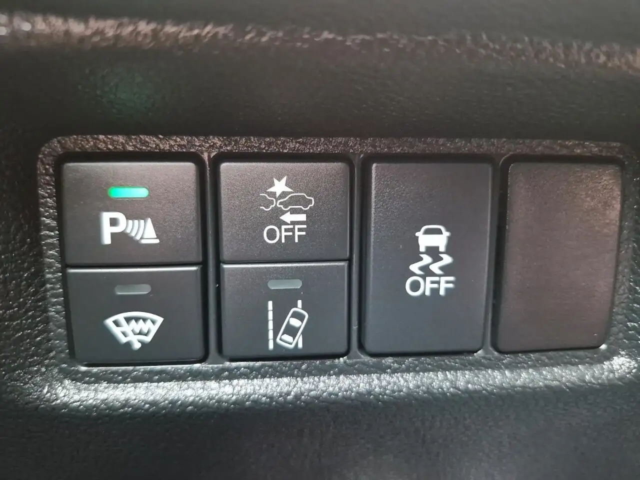 Honda Passport photo Honda Passport