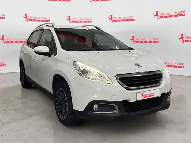 Peugeot 2008 view 5