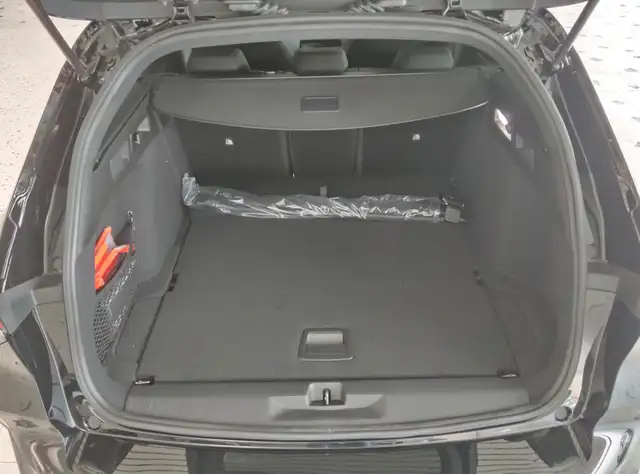 Opel Astra view 9