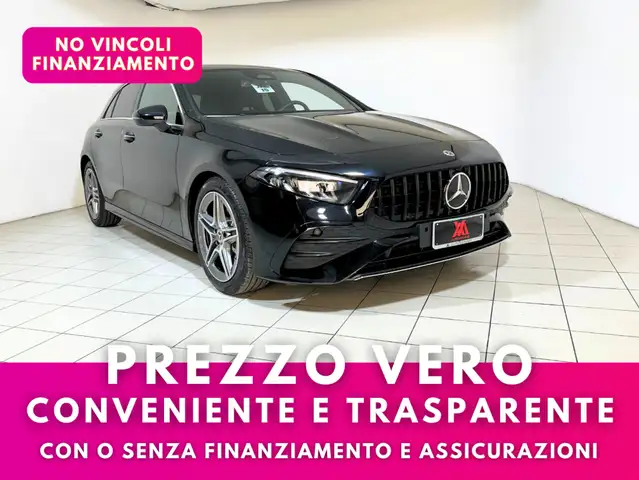 Mercedes-Benz A 180 Premium AMG Line auto