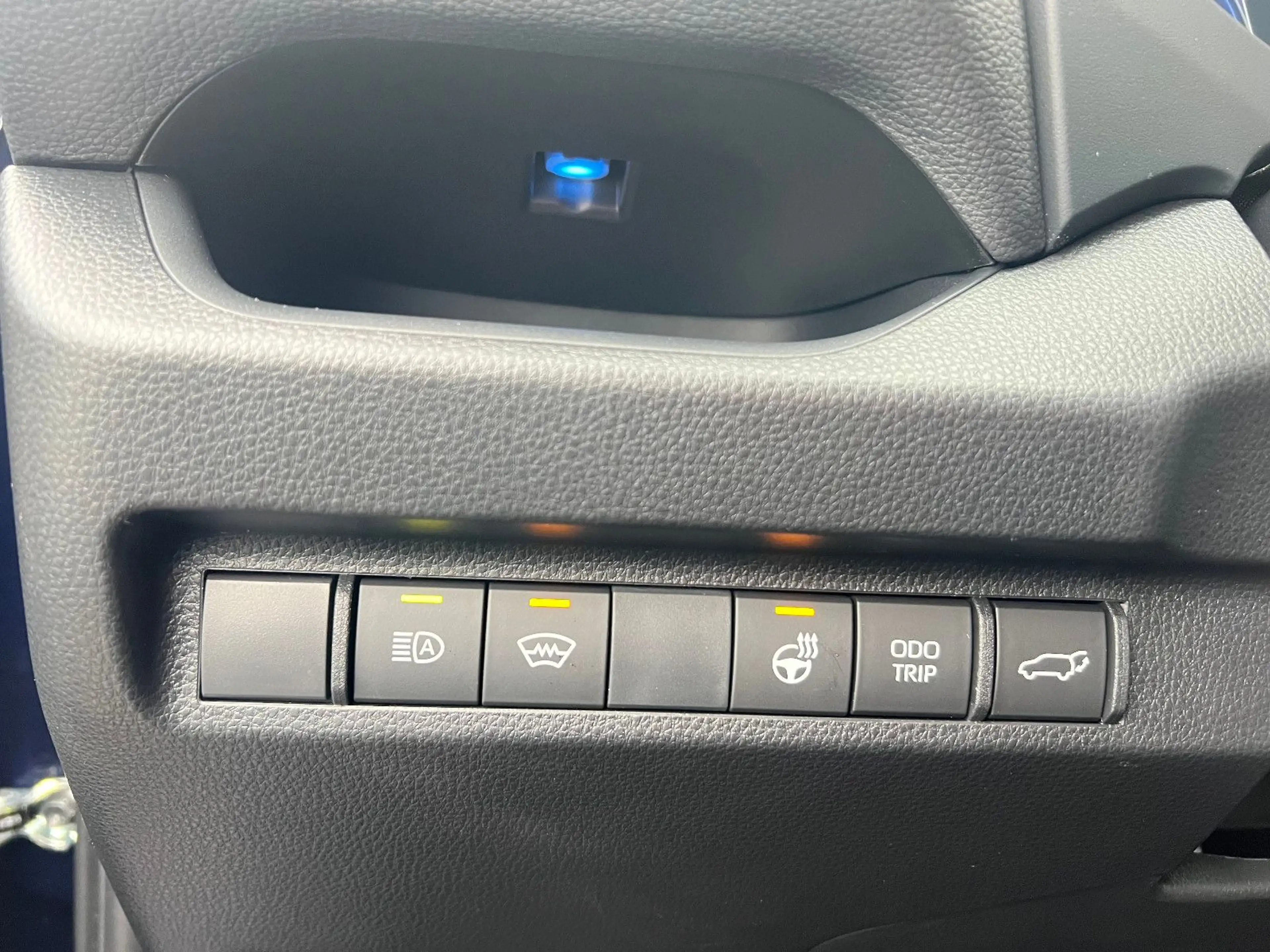 Suzuki Across Plug-In Hybrid Comfort+ LED SZHG — photo 9