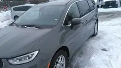 Chrysler Pacifica 2023