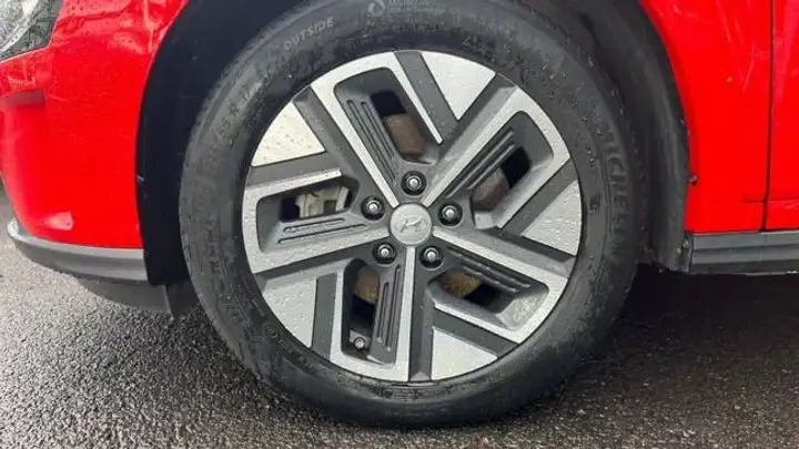 Hyundai Kona 2023, foto 6