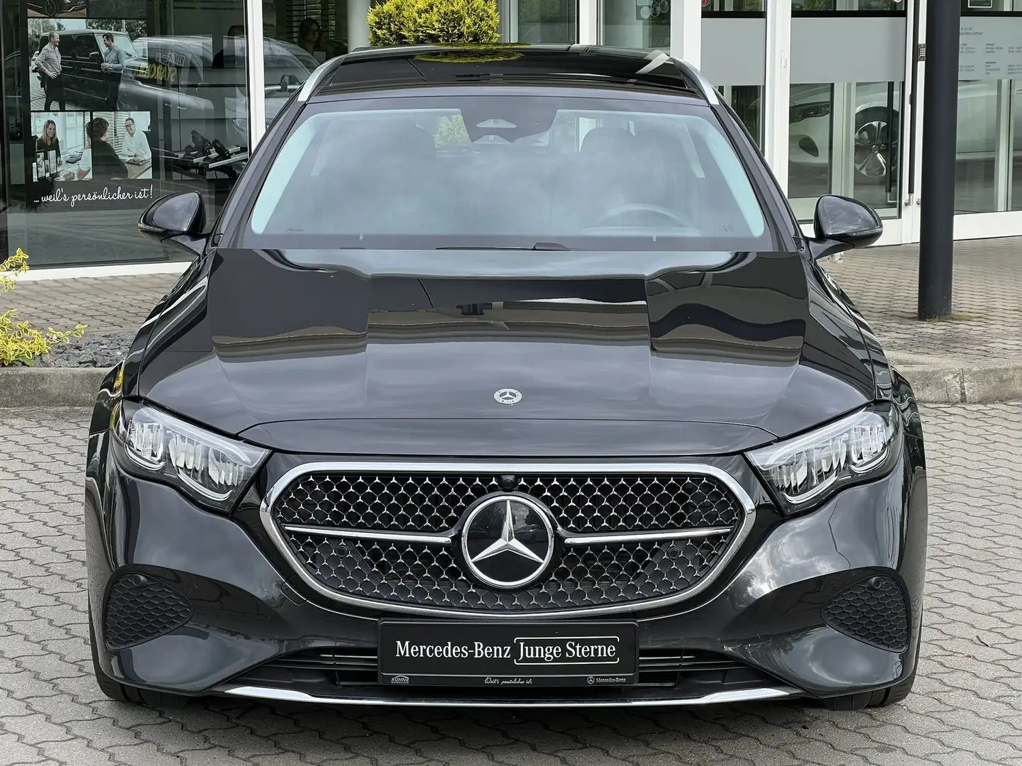 Mercedes-Benz E 200 T+Panodach+19 Zoll+Winterpaket Grijs - 2