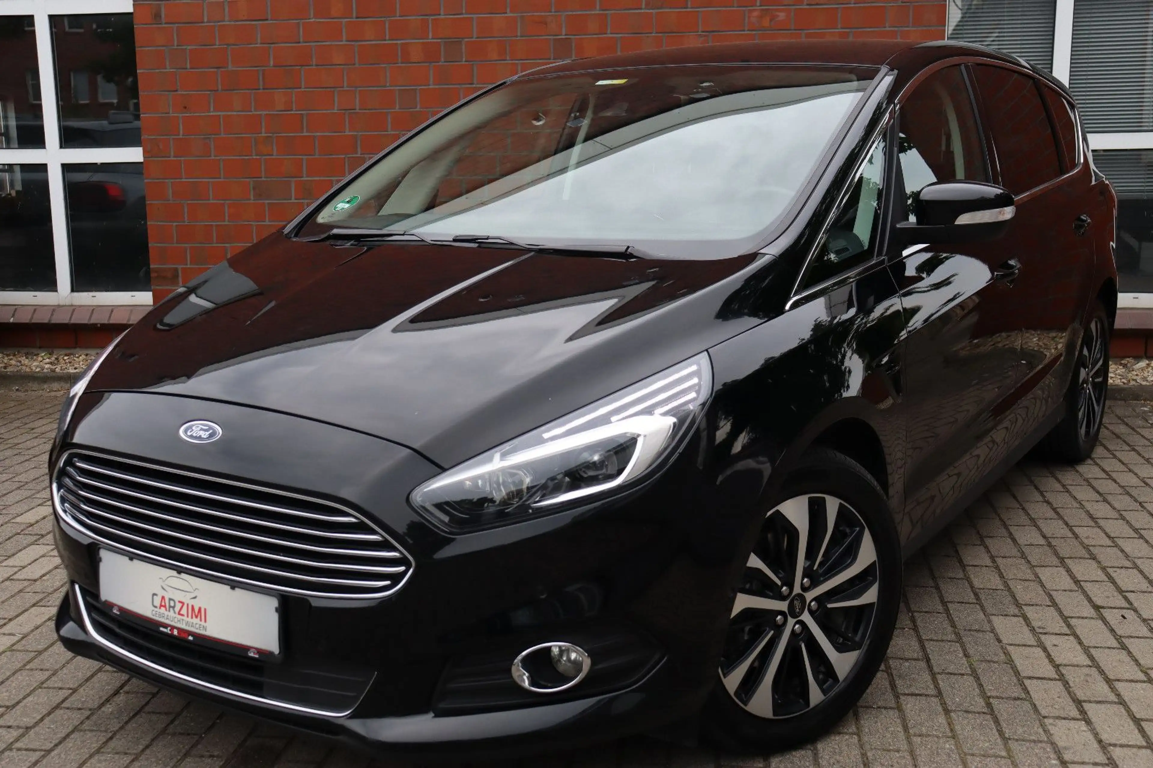 Ford S-Max 2.0 TDCi Titanium Aut. LED Navi 7-Sitzer
