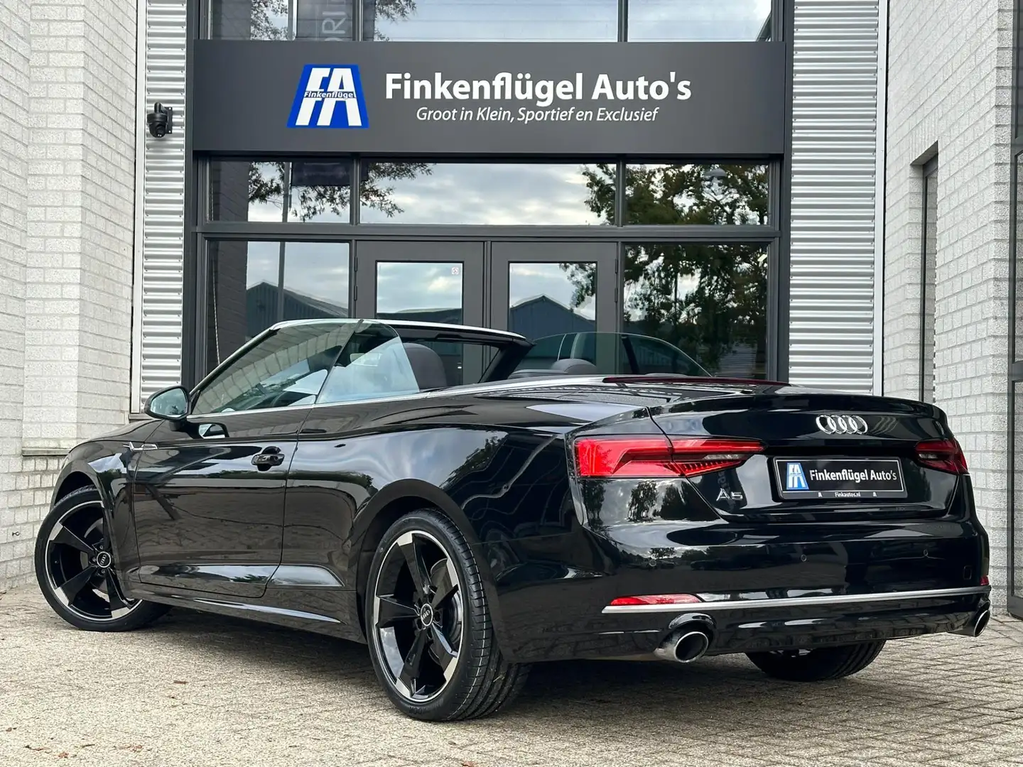 Audi A5 Cabriolet 2.0 TFSI S edition 190 pk |Virtual |Navi Zwart - 2