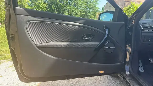 Renault Megane view 7