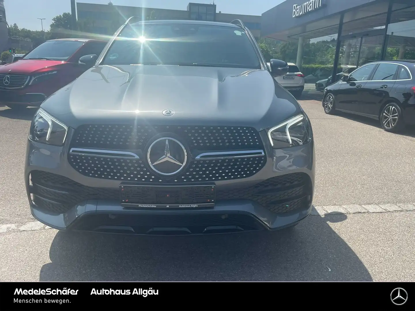 Mercedes-Benz GLE 300 GLE 300 d 4M AMG Night 21" AHK Pano Airmatic Grigio - 2