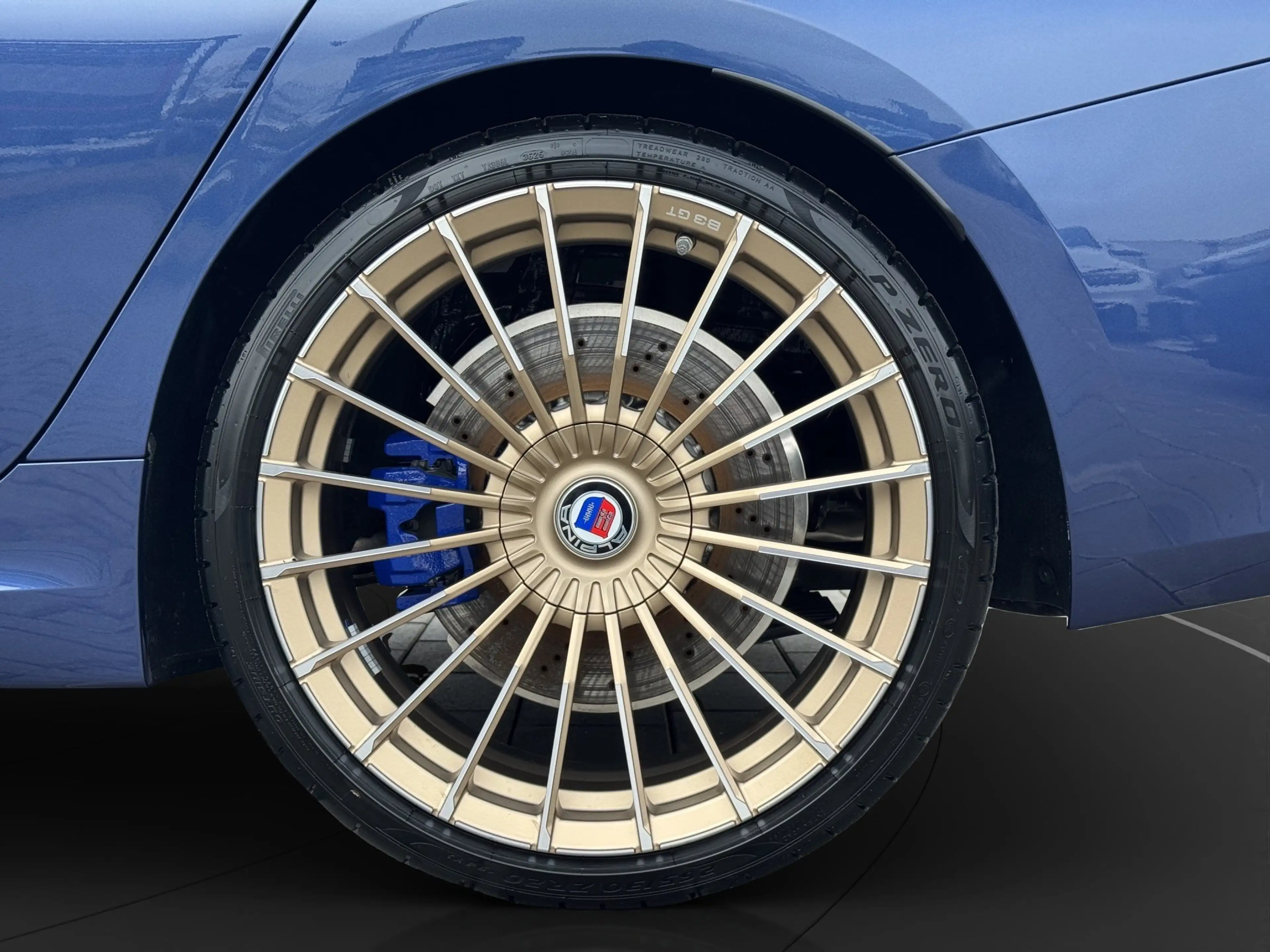Alpina B3 GT Limousine — photo 10