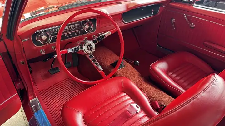 Ford Mustang 1965, foto 3
