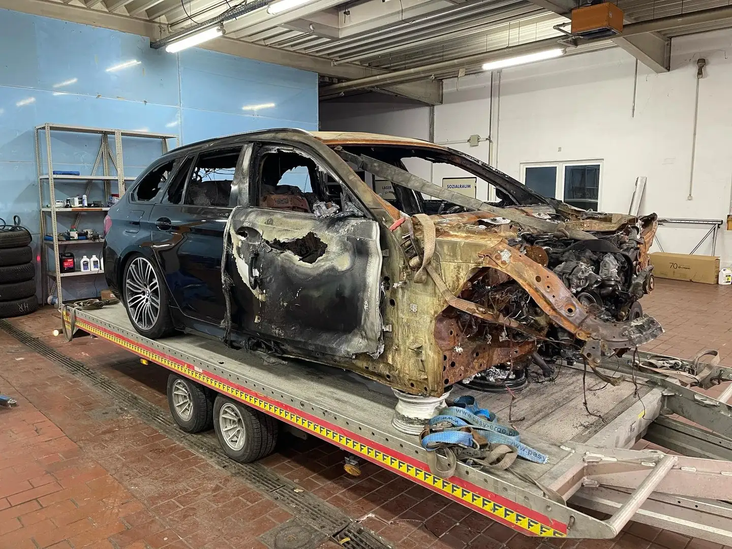 BMW 520 520 d Touring M Sport°Standort 55525 Heinsberg Noir - 2