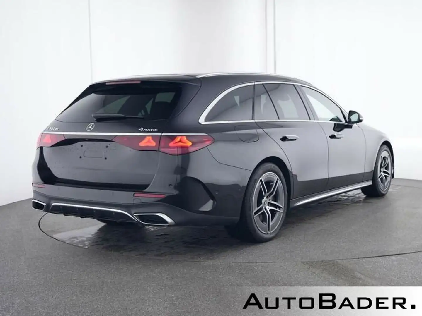 Mercedes-Benz E 300 E 300 de 4M T AMG Premium SuperScr AHK DigiL 360 Schwarz - 2