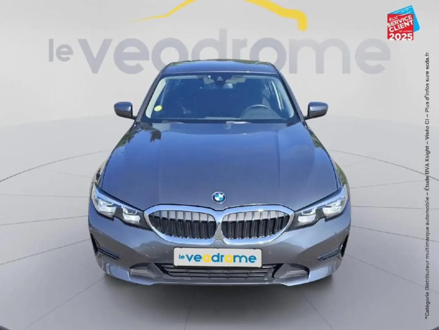 BMW 318 318dA 150ch Business Design GPS Camera Grijs - 2