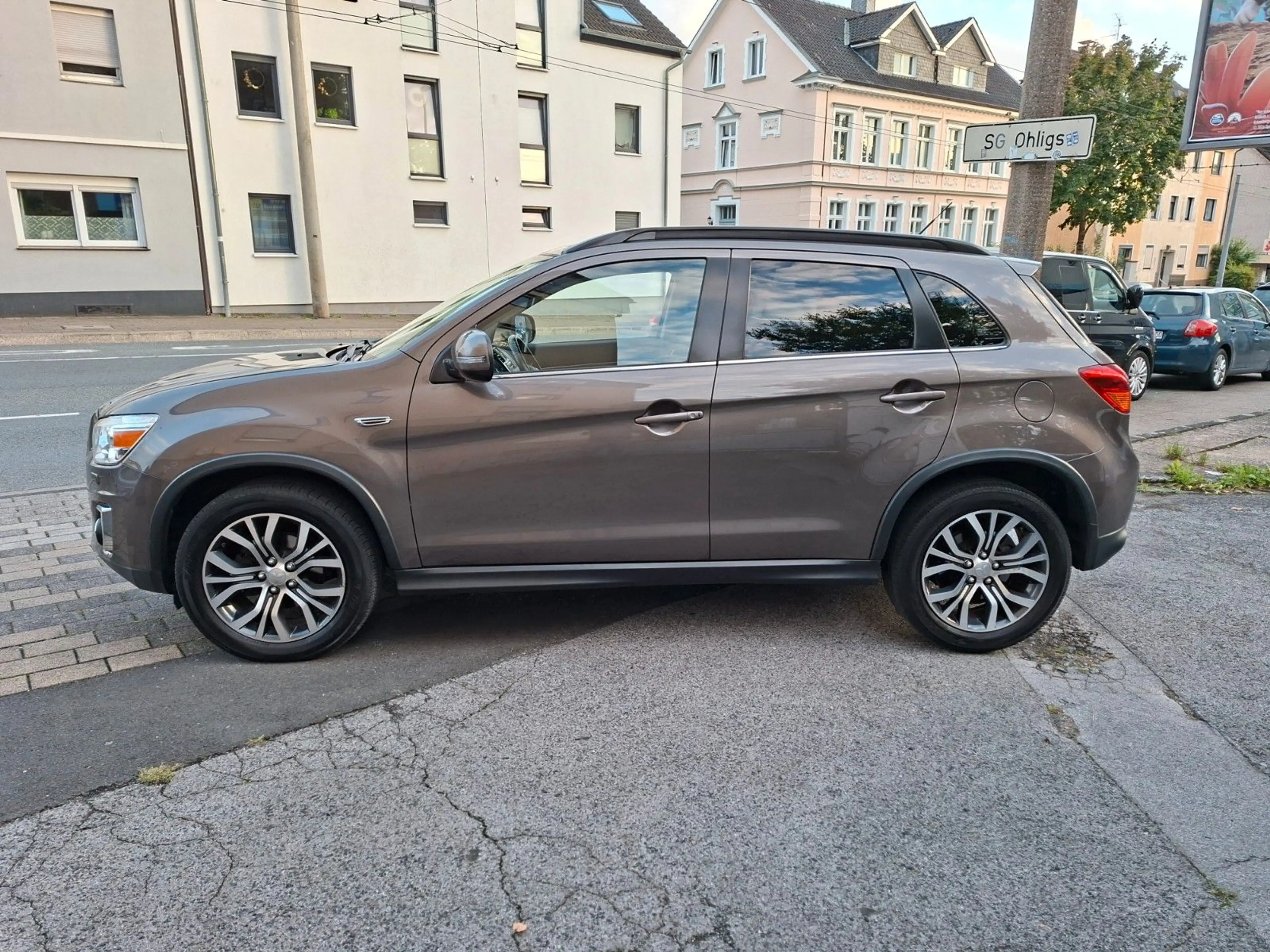 Mitsubishi ASX Diamant Edition 4WD — photo 3