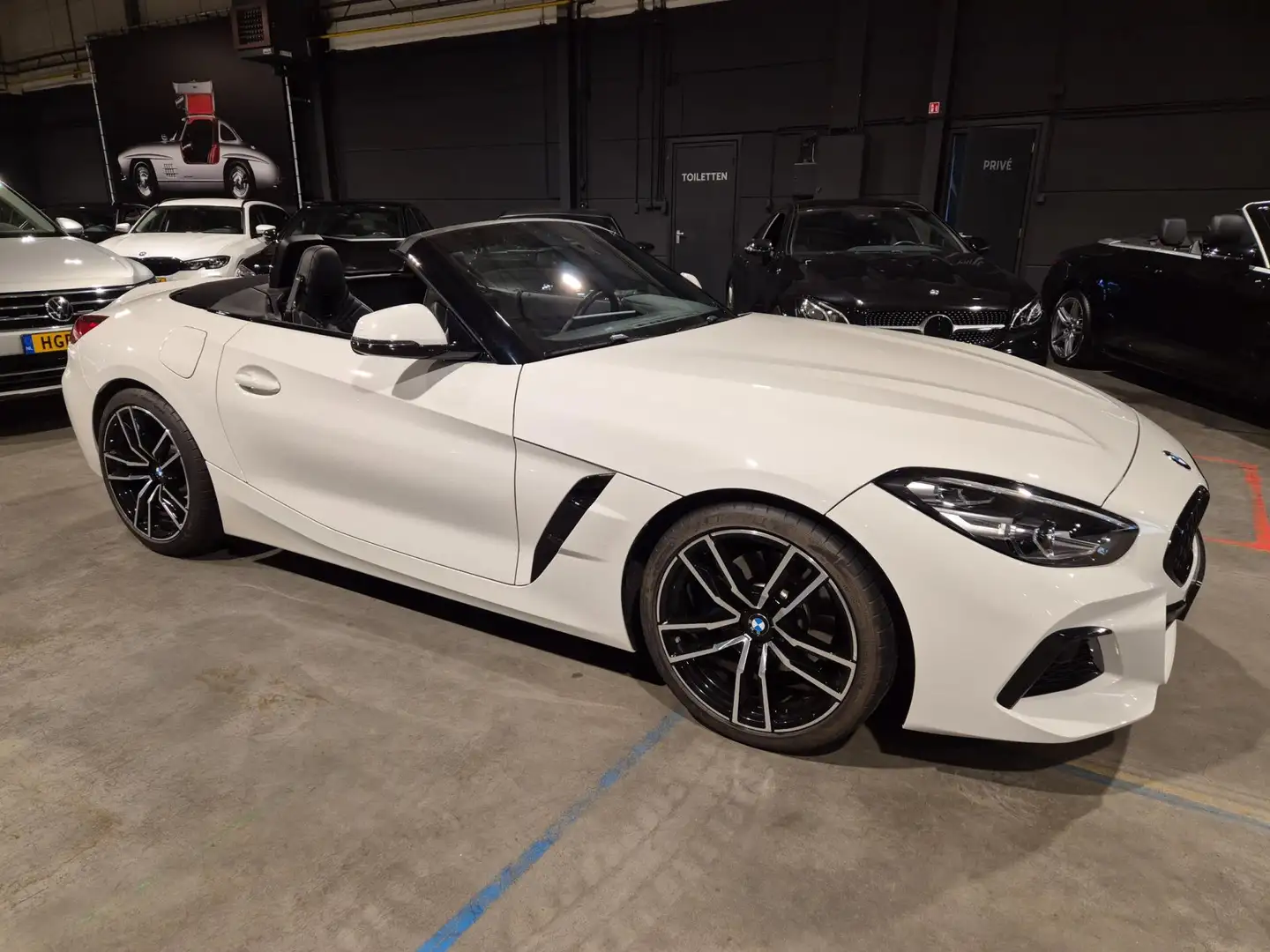 BMW Z4 Roadster SDrive20i High Executive - M-Sport - Lede Wit - 2
