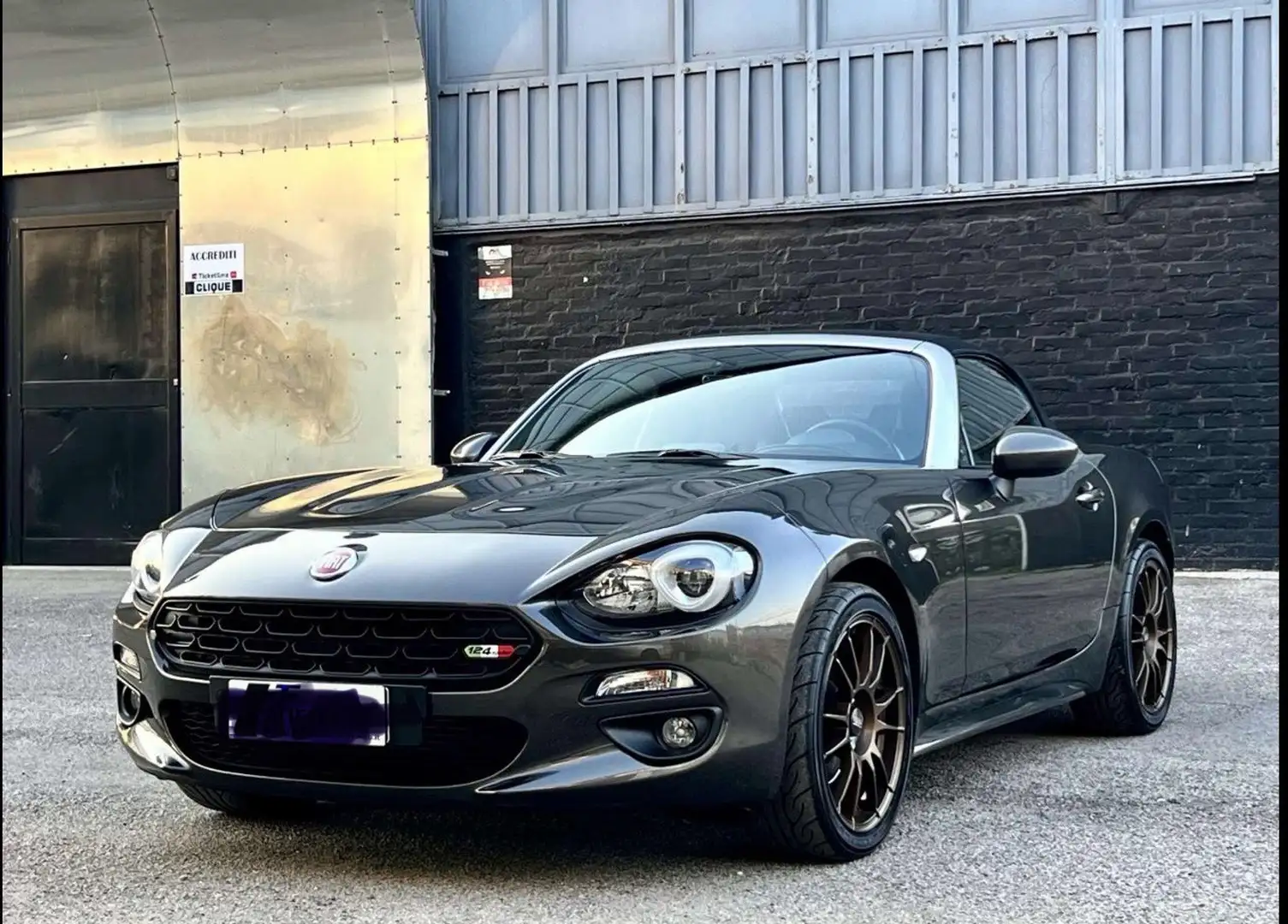 Fiat 124 Spider 1.4 MultiAir Turbo Lusso Full Option - 1