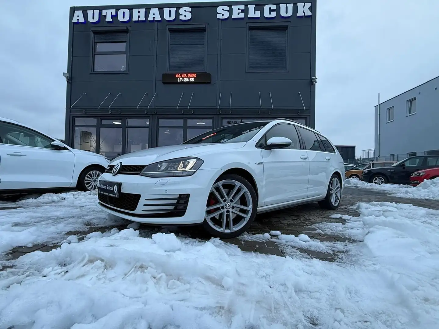 Volkswagen Golf GTD BMT *ACC*1.Hand*Dynaudio*Navi*DSG* Weiß - 1