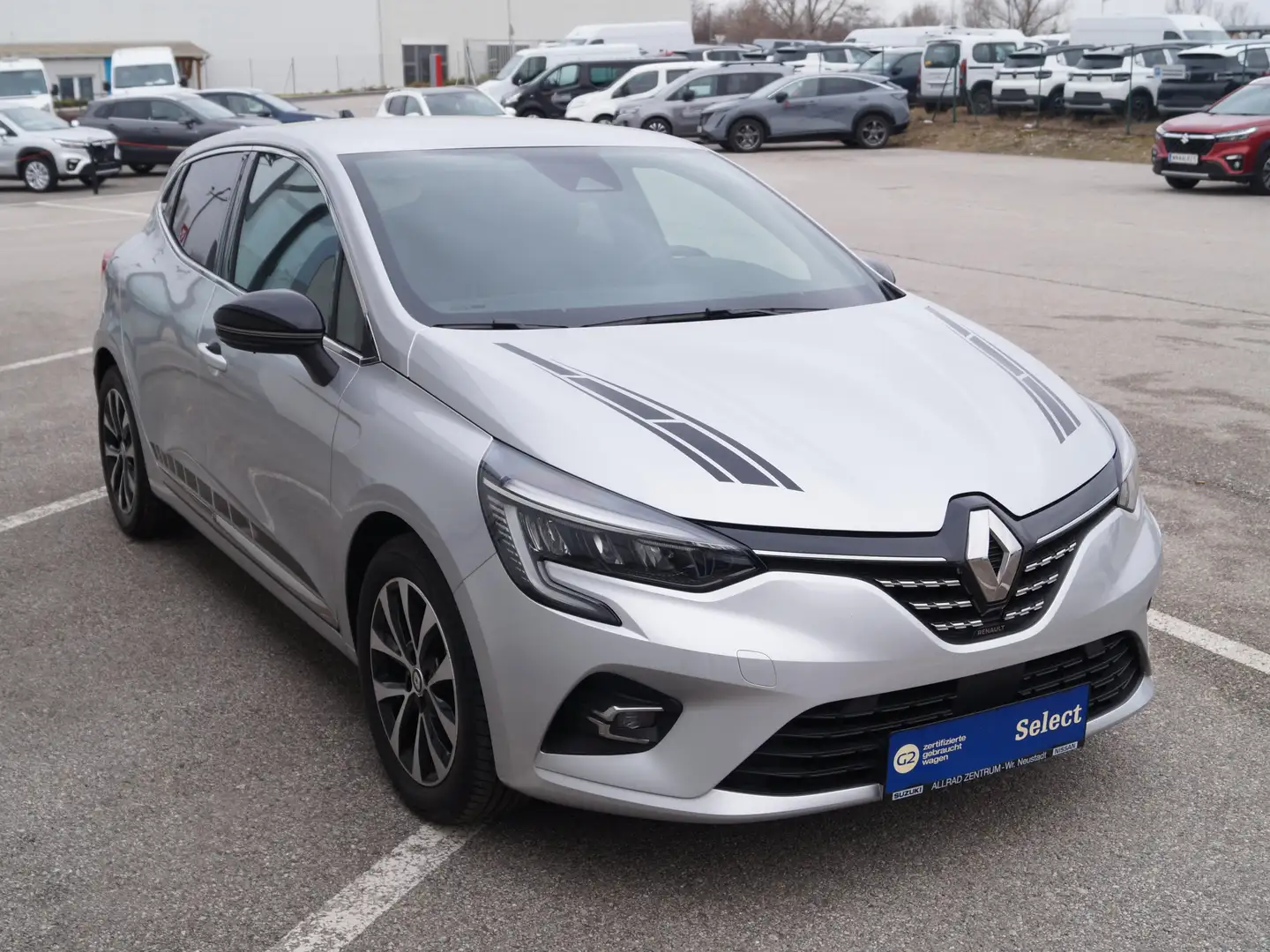 Renault Clio Techno Silber - 2
