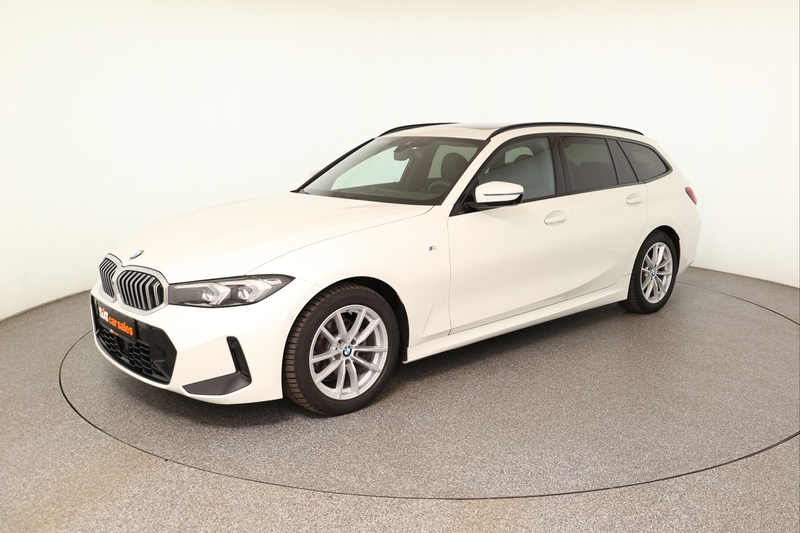 BMW 320 i Touring  M-Sport 360° ACC AHK Pano LED Navi — photo 3